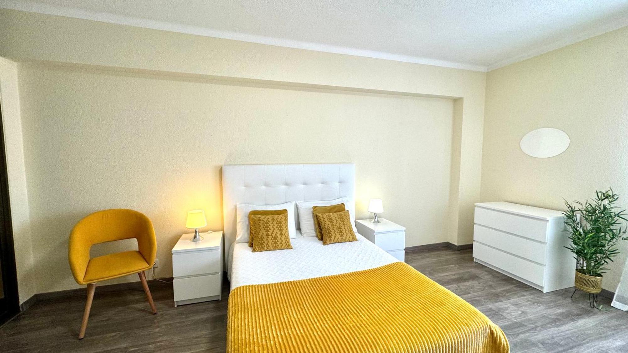 Praia Da Rocha, 5-F, Charming Apartment With Air Conditioning - Patio Da Rocha By Ig Portimao Bagian luar foto