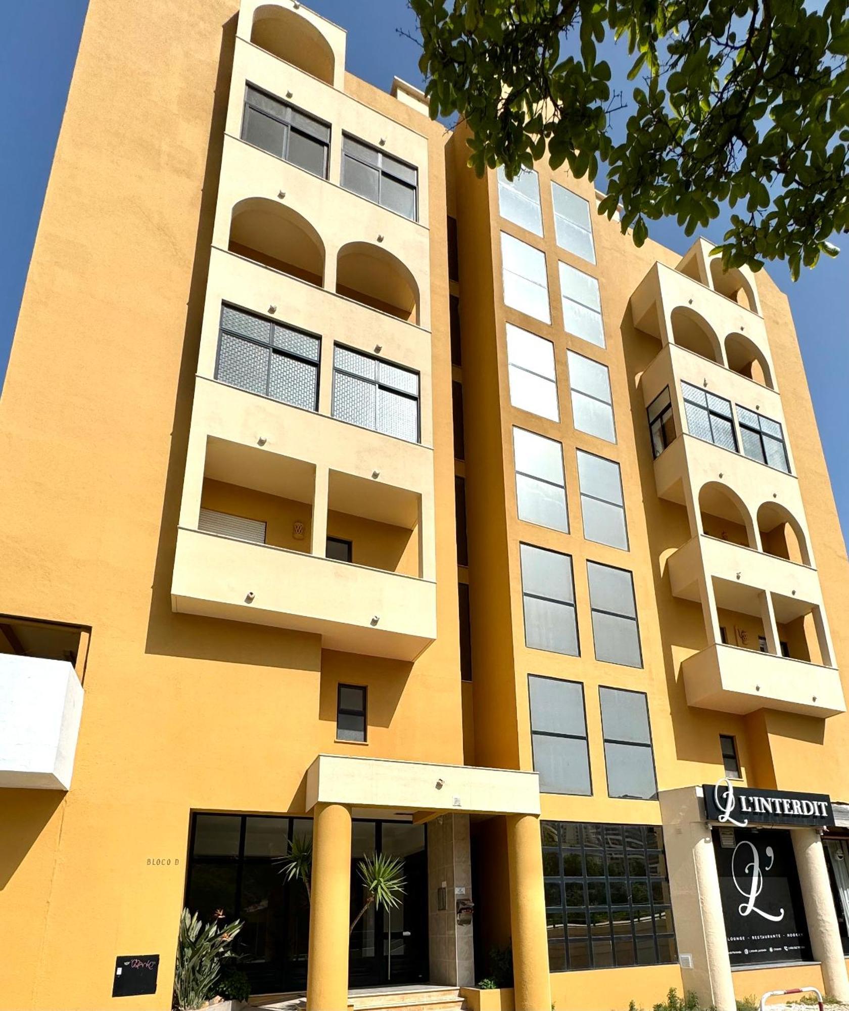 Praia Da Rocha, 5-F, Charming Apartment With Air Conditioning - Patio Da Rocha By Ig Portimao Bagian luar foto